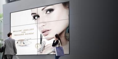 QUẢN LÝ NỘI DUNG QUẢNG CÁO TỪ XA - DIGITAL SIGNAGE CHO NGÀNH BÁN LẺ