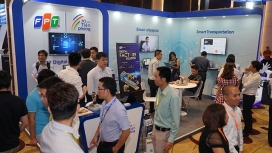 FPT TRÌNH DIỄN LOẠT ỨNG DỤNG AI MỚI TẠI DIỄN ĐÀN CÔNG NGHỆ INDUSTRY 4.0 SUMMIT