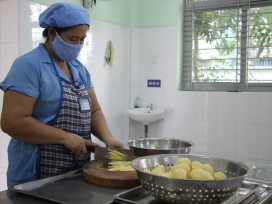 Bữa ăn học đường có đúng chuẩn?