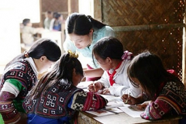 Trợ cấp dạy học ở vùng có điều kiện KTXH đặc biệt khó khăn